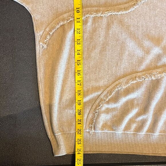 Chico's Women's Fringe Pullover Sweater - Camel size 1/ medium - Picture 6 of 7